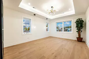 5721 S Newcastle Ave, Chicago, IL 60638 - Photo 12