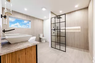 5721 S Newcastle Ave, Chicago, IL 60638 - Photo 14