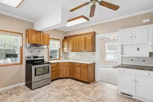 2206 6th St, Moline, IL 61265 - Photo 10