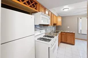 5359 Edison Ave, Oak Lawn, IL 60453 - Photo 4