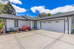 3364 Cavendish Ct, Rockford, IL 61109 - Photo 2