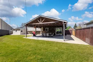 8625 W 81st St, Justice, IL 60458 - Photo 24