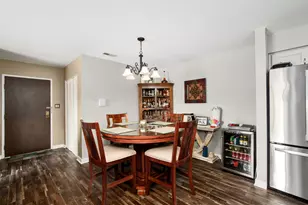 1408 S New Wilke Rd, Arlington Heights, IL 60005 - Photo 6