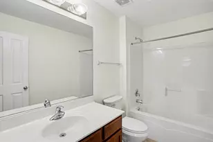 26613 Silverleaf Dr, Plainfield, IL 60585 - Photo 14
