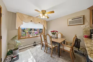 4433 N Neenah Ave, Harwood Heights, IL 60706 - Photo 10