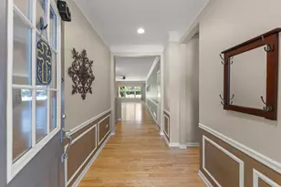 105 National Ct, Shorewood, IL 60404 - Photo 2