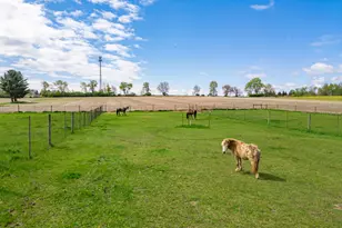 10160 Cemetery Rd, Pecatonica, IL 61063 - Photo 48