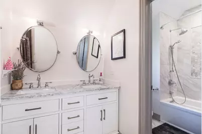 6826 N Osceola Avenue, Chicago, IL 60631 - Photo 22