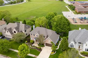 2523 Skylane Dr, Naperville, IL 60564 - Photo 50