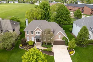 2523 Skylane Dr, Naperville, IL 60564 - Photo 2