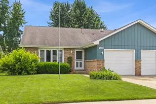 575 Elizabeth Dr, Coal City, IL 60416 - Photo 1