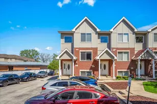 7222 W 83rd St, Bridgeview, IL 60455 - Photo 1