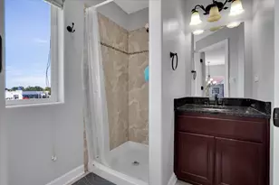 7222 W 83rd St, Bridgeview, IL 60455 - Photo 22