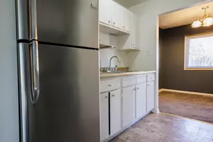 1119 S Curtis Ave, Kankakee, IL 60901 - Photo 6