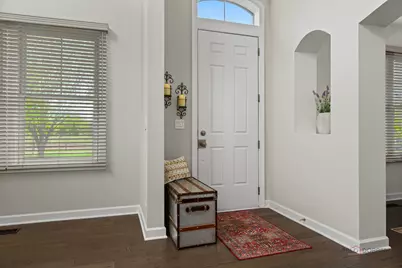 1590 Fielding Drive, Glenview, IL 60026 - Photo 2