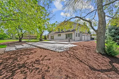 28W300 Flanders Lane, Winfield, IL 60190 - Photo 10