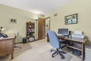 404 S Helena Ave, Mount Prospect, IL 60056 - Photo 30