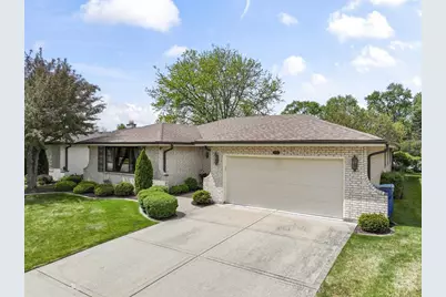 404 S Helena Avenue, Mount Prospect, IL 60056 - Photo 4