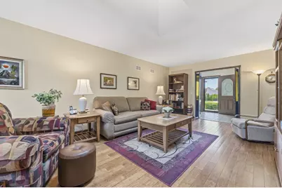404 S Helena Avenue, Mount Prospect, IL 60056 - Photo 20