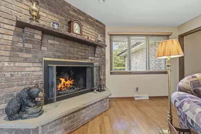 404 S Helena Avenue, Mount Prospect, IL 60056 - Photo 22