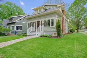 424 Blaine St, Batavia, IL 60510 - Photo 2