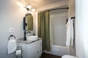 300 Division St, South Elgin, IL 60177 - Photo 12