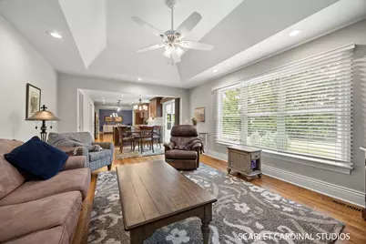2010 Canterbury Place, Wheaton, IL 60189 - Photo 12