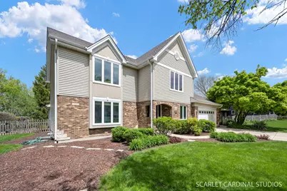2010 Canterbury Place, Wheaton, IL 60189 - Photo 2