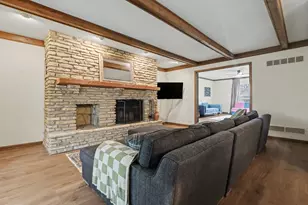 24457 W Kipling Ct, Joliet, IL 60404 - Photo 4