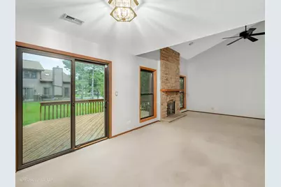 131 White Birch Lane, Westmont, IL 60559 - Photo 8