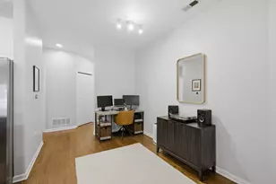 1623 W Grand Ave, Chicago, IL 60622 - Photo 10