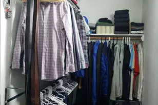 2437 W Ainslie St, Chicago, IL 60618 - Photo 6