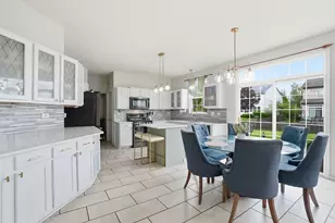 2174 Muirfield Trail, Bolingbrook, IL 60490 - Photo 6