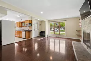 1028 Cherokee Pl, Lemont, IL 60439 - Photo 8