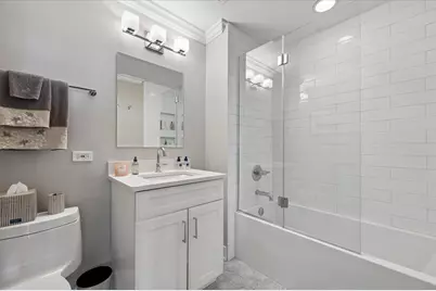 57 E Delaware Place #1805, Chicago, IL 60611 - Photo 10
