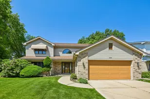 526 N 3rd Ave, Des Plaines, IL 60016 - Photo 1
