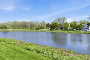 1324 Queensgreen Cir, Naperville, IL 60563 - Photo 22
