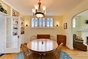 940 W Grant Dr, Des Plaines, IL 60016 - Photo 14