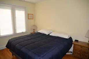 940 W Grant Dr, Des Plaines, IL 60016 - Photo 48