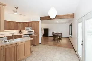 218 E Nerge Rd, Roselle, IL 60172 - Photo 14