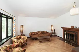 218 E Nerge Rd, Roselle, IL 60172 - Photo 20
