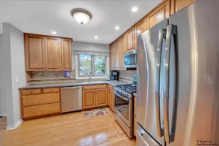 26 Washtenaw St, Algonquin, IL 60102 - Photo 8