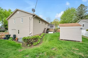 26 Washtenaw St, Algonquin, IL 60102 - Photo 22