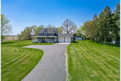 34007 Pearl Street, Kirkland, IL 60146 - Photo 2