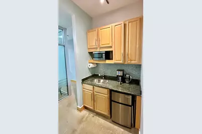 3615 N Ashland Avenue #C1N, Chicago, IL 60613 - Photo 16