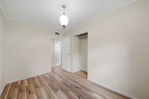 1107 University St, Dixon, IL 61021 - Photo 16