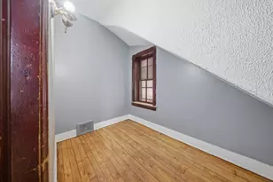 2633 W Crystal St, Chicago, IL 60622 - Photo 8