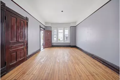 2633 W Crystal Street, Chicago, IL 60622 - Photo 4
