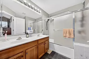 400 Talismon Dr, Crystal Lake, IL 60012 - Photo 14