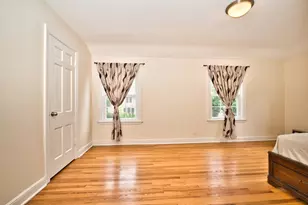6707 N St Louis Ave, Lincolnwood, IL 60712 - Photo 16